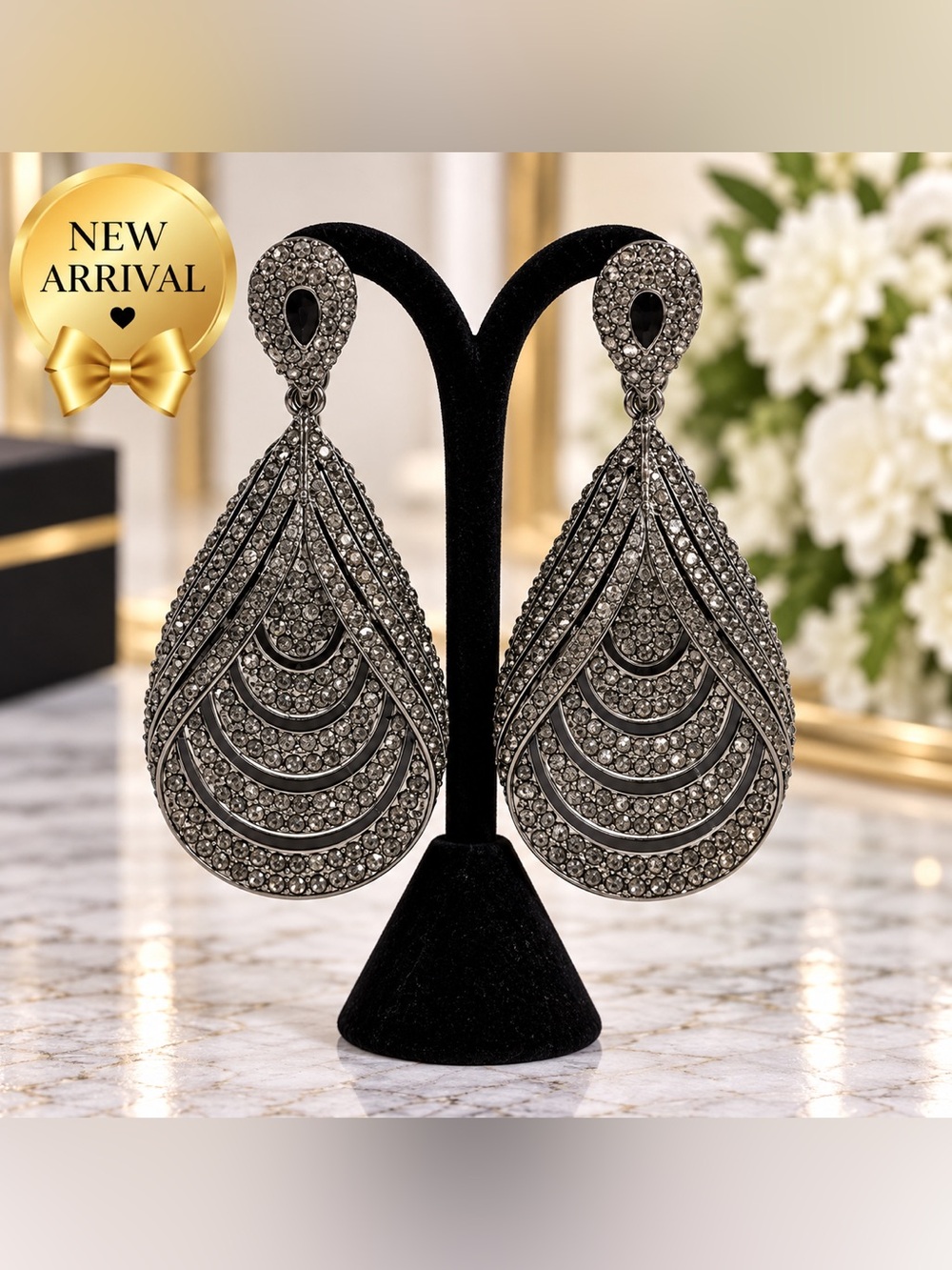 🖤 Crystal Teardrop Statement Earrings 🖤